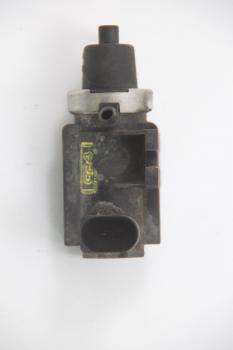 Preview: Unterdruckventil 1J0906627 Skoda OCTAVIA 1 1U