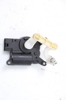 Preview: Stellmotor Heizung 3093701 Peugeot PARTNER 2 Kasten