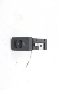 Preview: Schalter Sitzheizung 3B0963564C VW PASSAT Variant 3BG