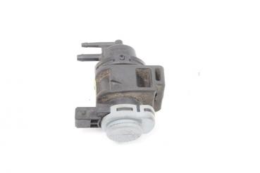Unterdruckventil 8200575400 Nissan MICRA 3 K12
