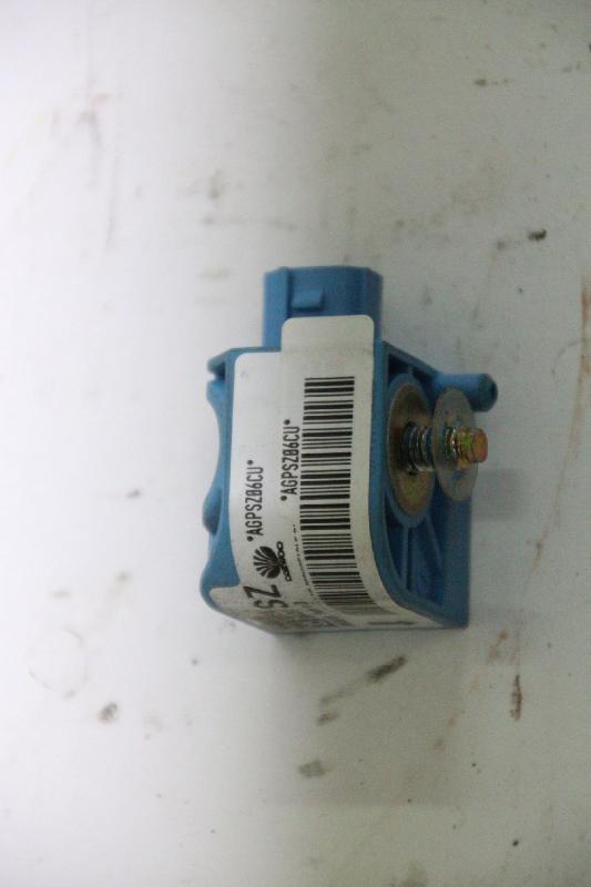 Airbag Sensor vorn rechts 96403759 Daewoo EVANDA