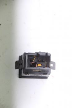 Preview: Schalter Warnblink 6Q0953235A VW POLO 4 9N