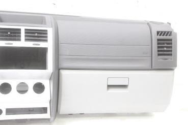 Preview: Armaturenbrett 1GH551DVAC Dodge NITRO