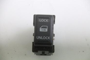 Schalter sonstige 8204B Nissan X-TRAIL 2