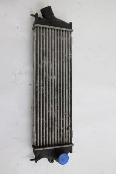 Preview: Ladeluftkühler 93854162 Opel VIVARO A