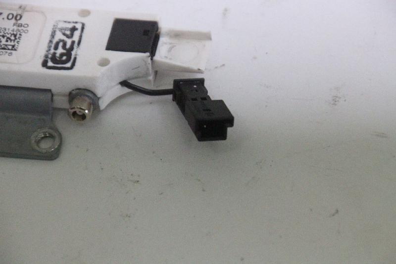 Preview: Antennenweiche 99764711700 Porsche BOXSTER 987