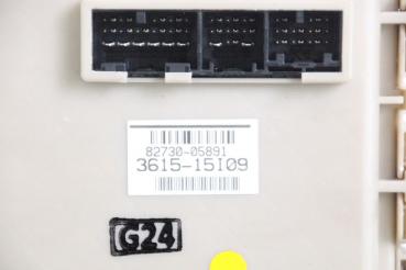 Preview: Sicherungskasten 8273005891 Toyota AVENSIS 3 T27