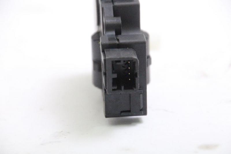 Preview: Stellmotor Heizung K9749007 Land Rover EVOQUE 1 L538