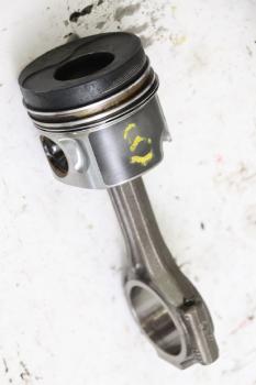 Preview: Kolben 038107065GM001 VW PASSAT Variant 3BG