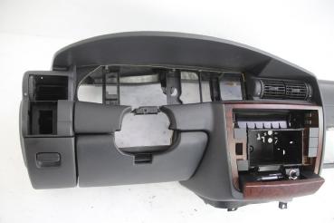 Preview: Armaturenbrett 13133304 Opel OMEGA B