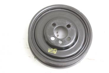 Preview: Riemenscheibe 04L105243V Seat LEON 3 5F1