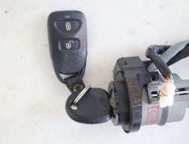 Preview: Zündschloß 819202BB23 Hyundai SANTA FE 2 CM