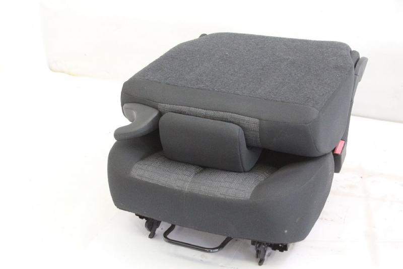 Preview: Sitz hinten 7701061444 Renault SCENIC 2 JM