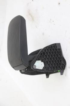 Preview: Armlehne 3T0864207B Skoda SUPERB 2 3T4 4x4