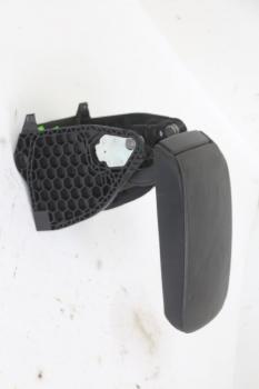 Preview: Armlehne 3T0864207B Skoda SUPERB 2 3T4 4x4