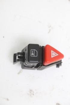 Schalter Warnblink 1688201210 Mercedes A-KLASSE W168