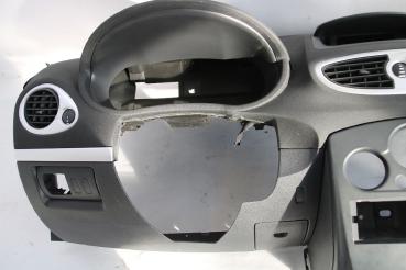 Preview: Armaturenbrett 8200407587 Renault CLIO 3