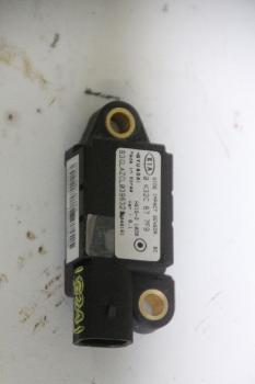 Preview: Airbag Sensor links 0K32C677F9 Kia RIO I Kombi DC