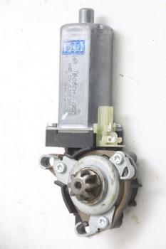 Preview: Stellmotor Sitz 0390203003 Jeep GRAND CHEROKEE 3 WH WK