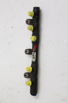 Preview: Diesel Verteilerrohr 28325380 Renault MASTER 3