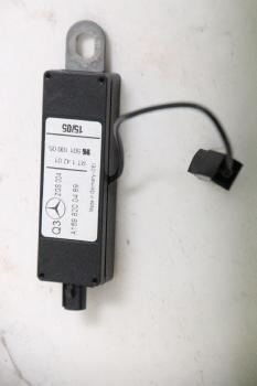 Preview: Antennenweiche 1698200489 Mercedes B-KLASSE W245