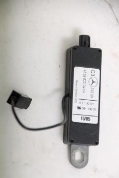 Preview: Antennenweiche 1698200489 Mercedes B-KLASSE W245