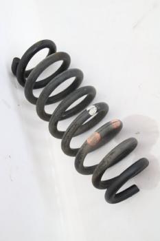 Preview: Feder hinten links 4131165J00 Suzuki GRAND VITARA 2