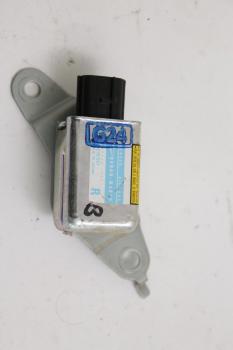 Preview: Airbag Sensor rechts 89860B4010 Daihatsu TERIOS J200