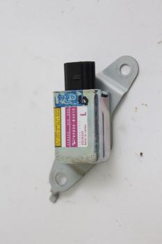 Preview: Airbag Sensor links 89830B4010 Daihatsu TERIOS J200