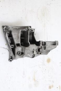Preview: Aggregatehalter 1112361330 Mercedes SLK R170