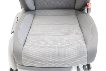 Preview: Sitz vorn rechts 1K4881106PA VW GOLF 6