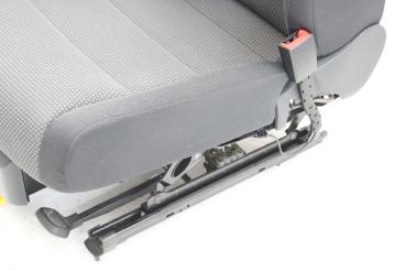 Preview: Sitz vorn rechts 1K4881106PA VW GOLF 6