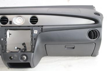 Preview: Armaturenbrett MR975101HA Mitsubishi OUTLANDER 1