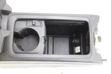 Preview: Armlehne 95382616 Opel ANTARA