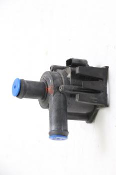 Preview: Wasserpumpe 8K0819147 Audi A4 Avant 8K