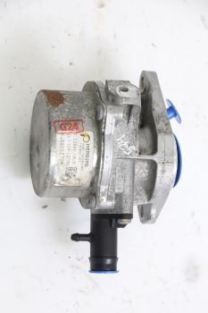 Vakuumpumpe 705641000 Mercedes CITAN KASTEN 415