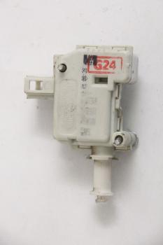 Preview: Stellmotor ZV Tankklappe 1M6810773D Seat LEON 1 1M
