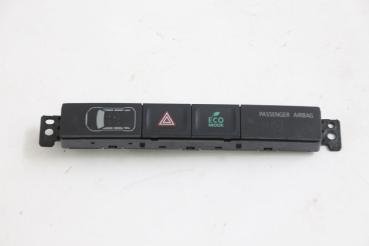 Schalter Warnblink C68288 Mitsubishi OUTLANDER 3 AWD