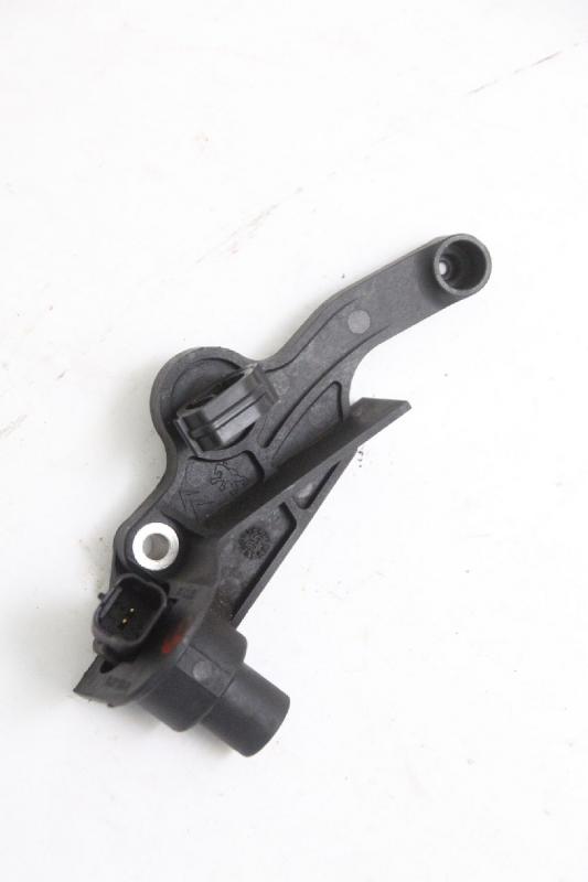 Sensor Kurbelwelle 9639999880 Peugeot 1007 KM