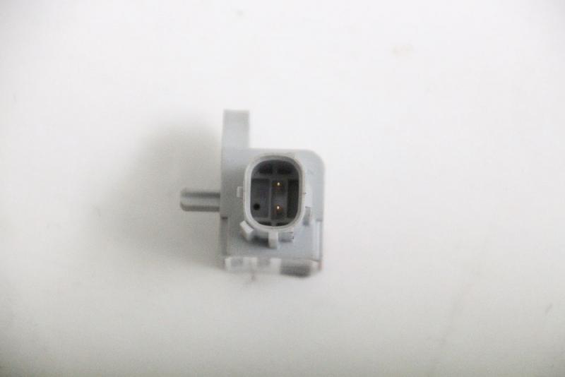 Preview: Airbag Sensor links 959200X000 Hyundai i20 PB