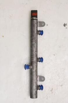 Diesel Verteilerrohr 6420700695 Mercedes CLS C219