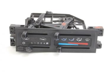 Schalter Heizung 275008C803 Nissan SERENA C23
