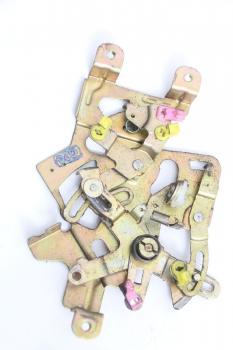 Preview: Türgriff außen hinten links 825057C900 Nissan SERENA C23