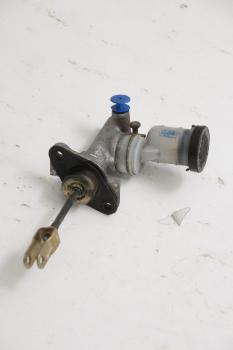 Preview: Kupplung - Geberzylinder 306102C117 Nissan SERENA C23