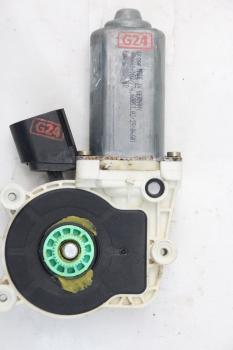 Fensterheber-Motor vorn rechts 67626981142 BMW 5er Touring E61