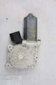 Preview: Fensterheber-Motor vorn links 67626981141 BMW 5er Touring E61
