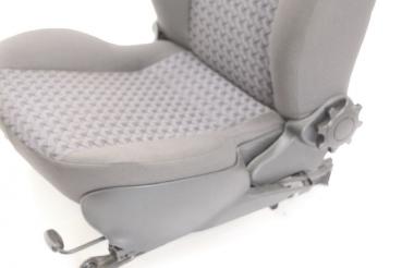 Preview: Sitz vorn rechts 1085004 Ford PUMA ECT