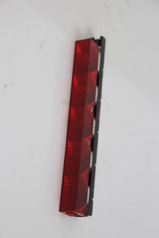 Preview: Zusatzbremsleuchte 1S7113A613AE Ford MONDEO 3 Turnier
