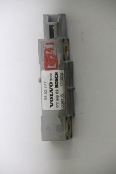 Preview: Airbag Sensor vorn links 9452777 Volvo V70 II