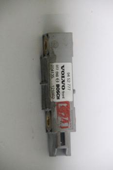 Preview: Airbag Sensor vorn links 9452777 Volvo V70 II